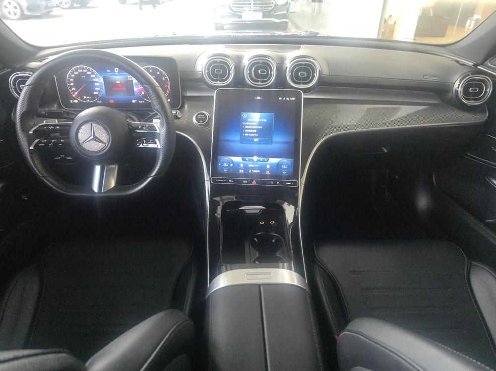 Mercedes-Benz Mercedes-Benz C-Class