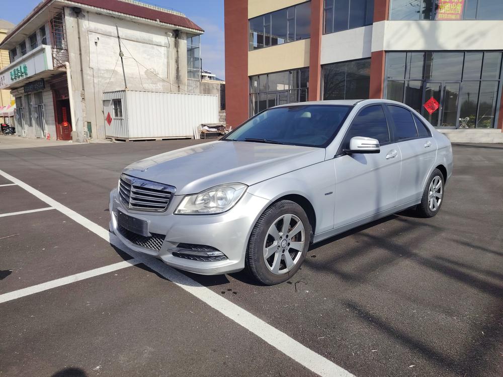 Mercedes-Benz Mercedes-Benz C-Class