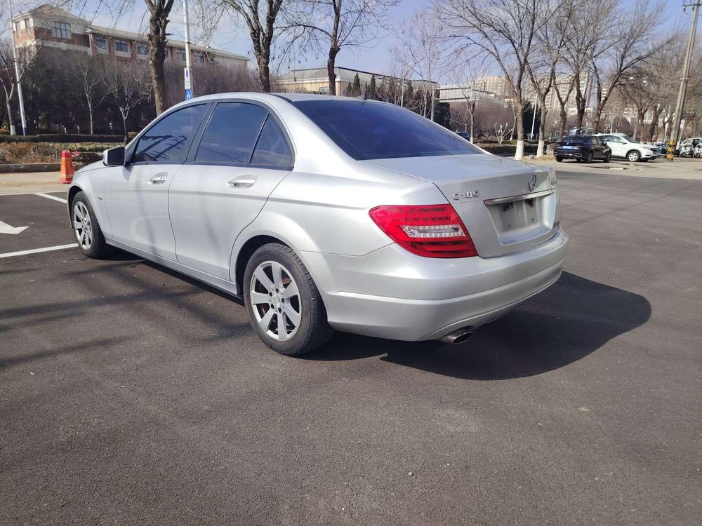 Mercedes-Benz Mercedes-Benz C-Class