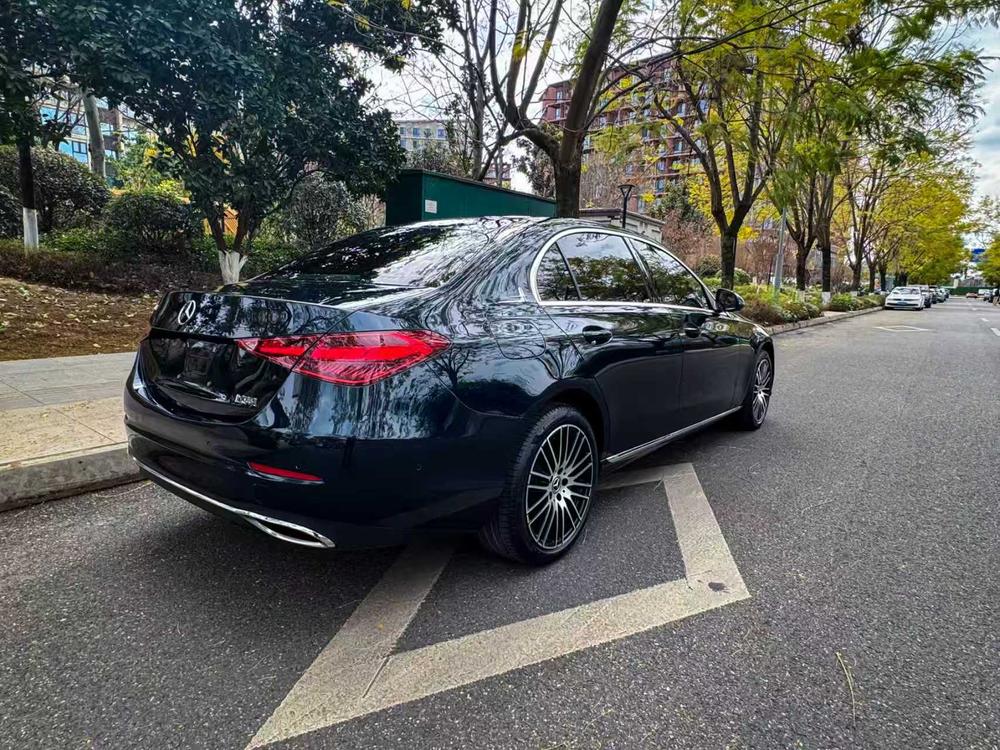 Mercedes-Benz Mercedes-Benz C-Class