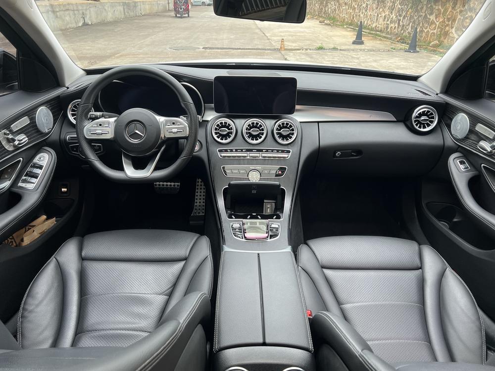 Mercedes-Benz Mercedes-Benz C-Class