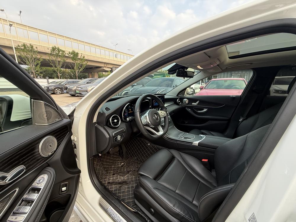 Mercedes-Benz Mercedes-Benz C-Class