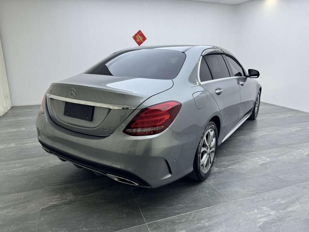 Mercedes-Benz Mercedes-Benz C-Class