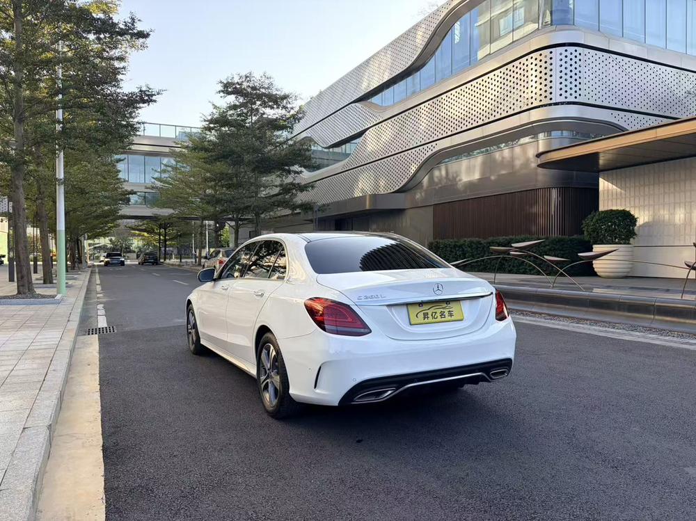 Mercedes-Benz Mercedes-Benz C-Class