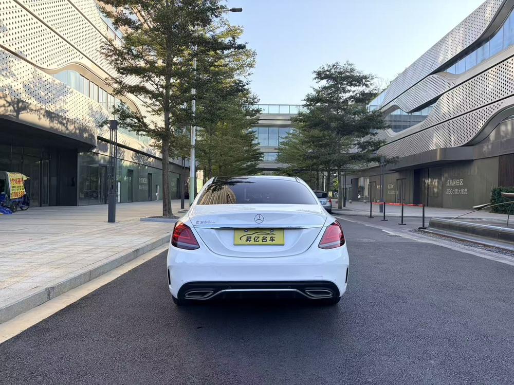 Mercedes-Benz Mercedes-Benz C-Class