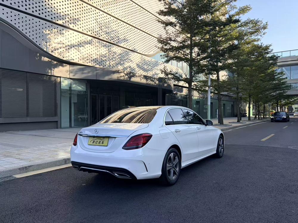 Mercedes-Benz Mercedes-Benz C-Class