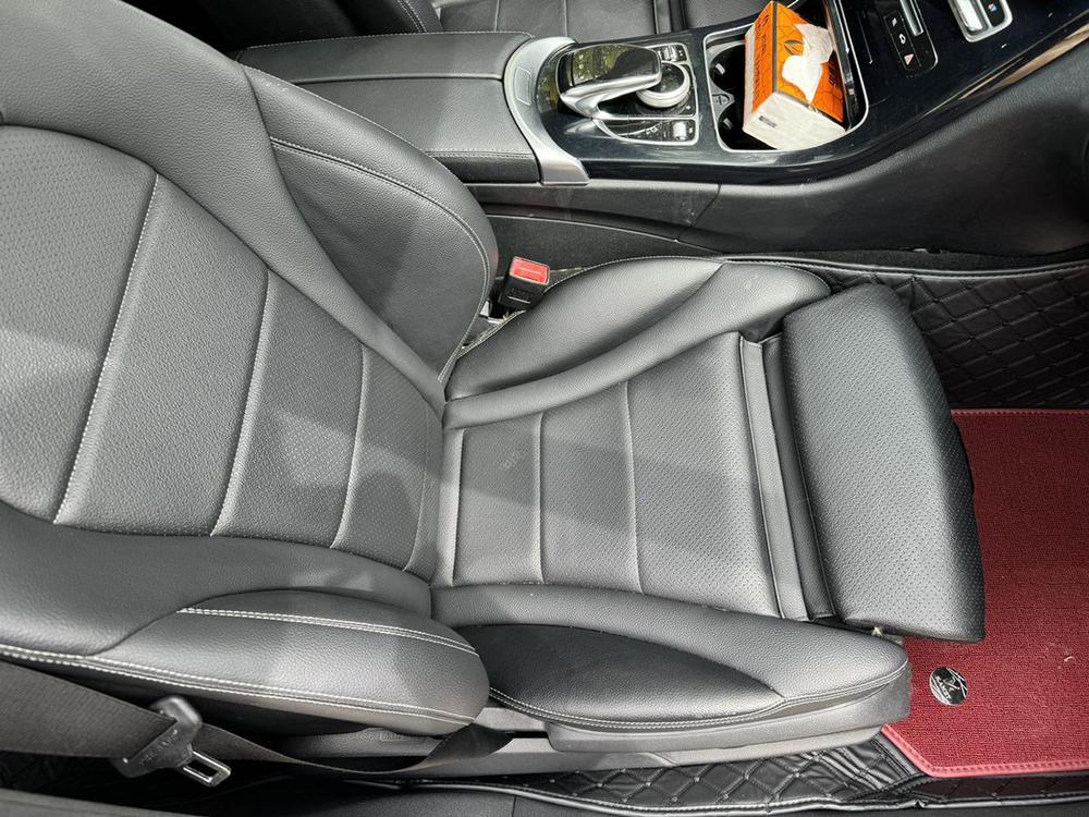 Mercedes-Benz Mercedes-Benz C-Class