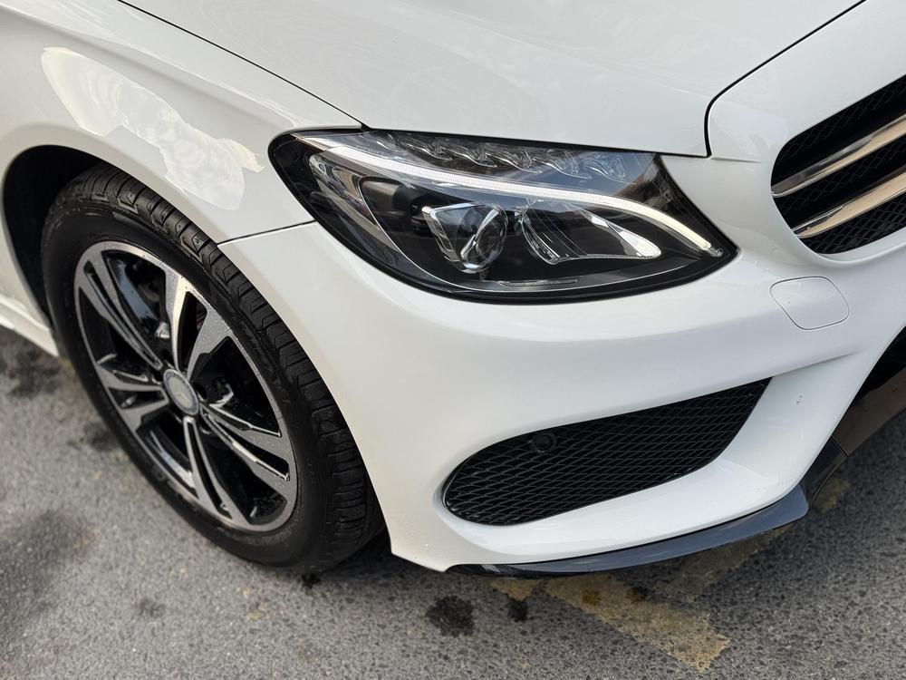 Mercedes-Benz Mercedes-Benz C-Class