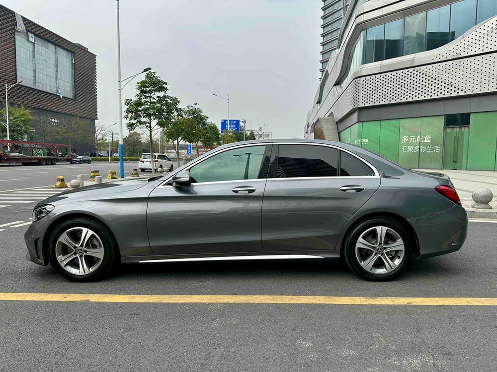 Mercedes-Benz Mercedes-Benz C-Class