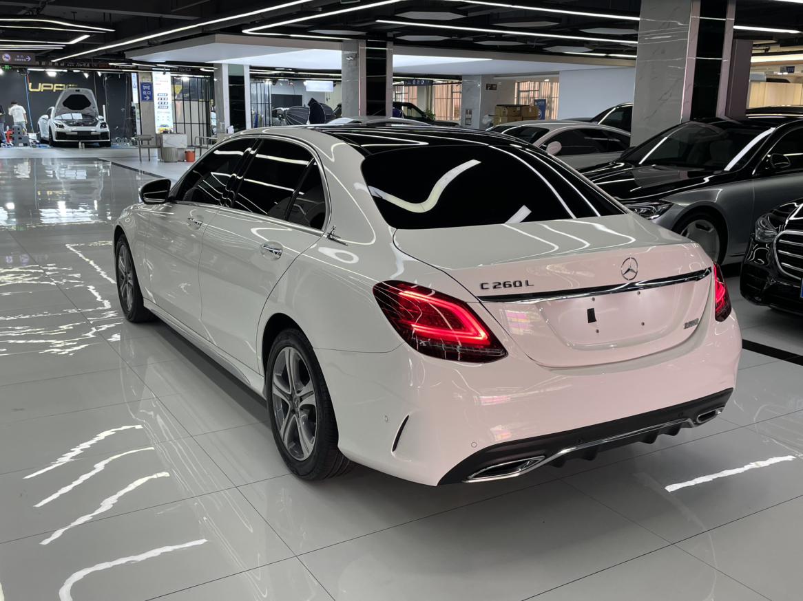 Mercedes-Benz Mercedes-Benz C-Class