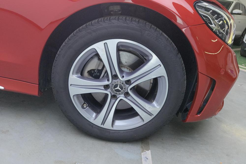 Mercedes-Benz Mercedes-Benz C-Class
