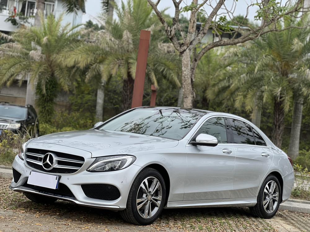 Mercedes-Benz Mercedes-Benz C-Class