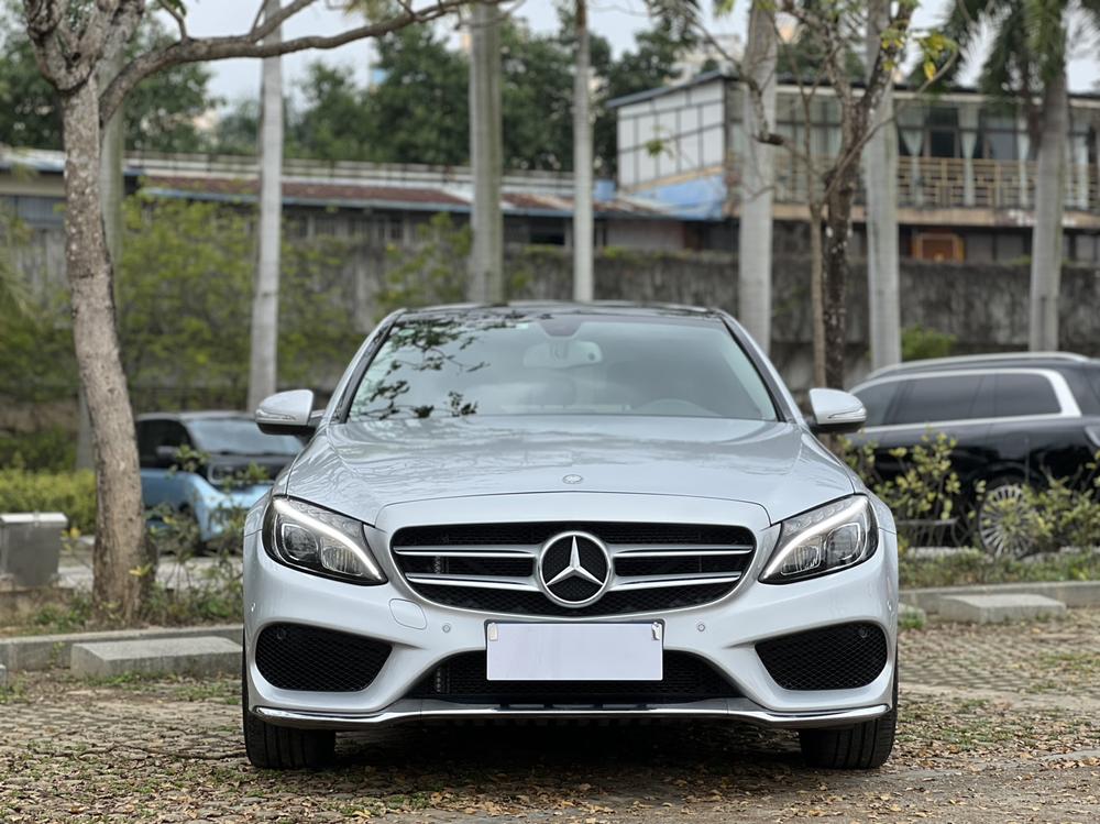 Mercedes-Benz Mercedes-Benz C-Class