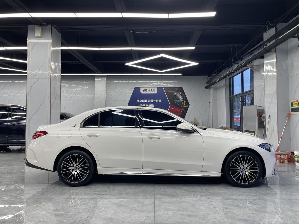Mercedes-Benz Mercedes-Benz C-Class