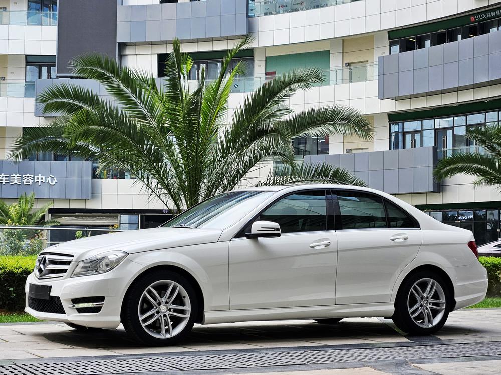Mercedes-Benz Mercedes-Benz C-Class