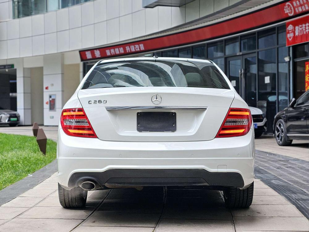 Mercedes-Benz Mercedes-Benz C-Class