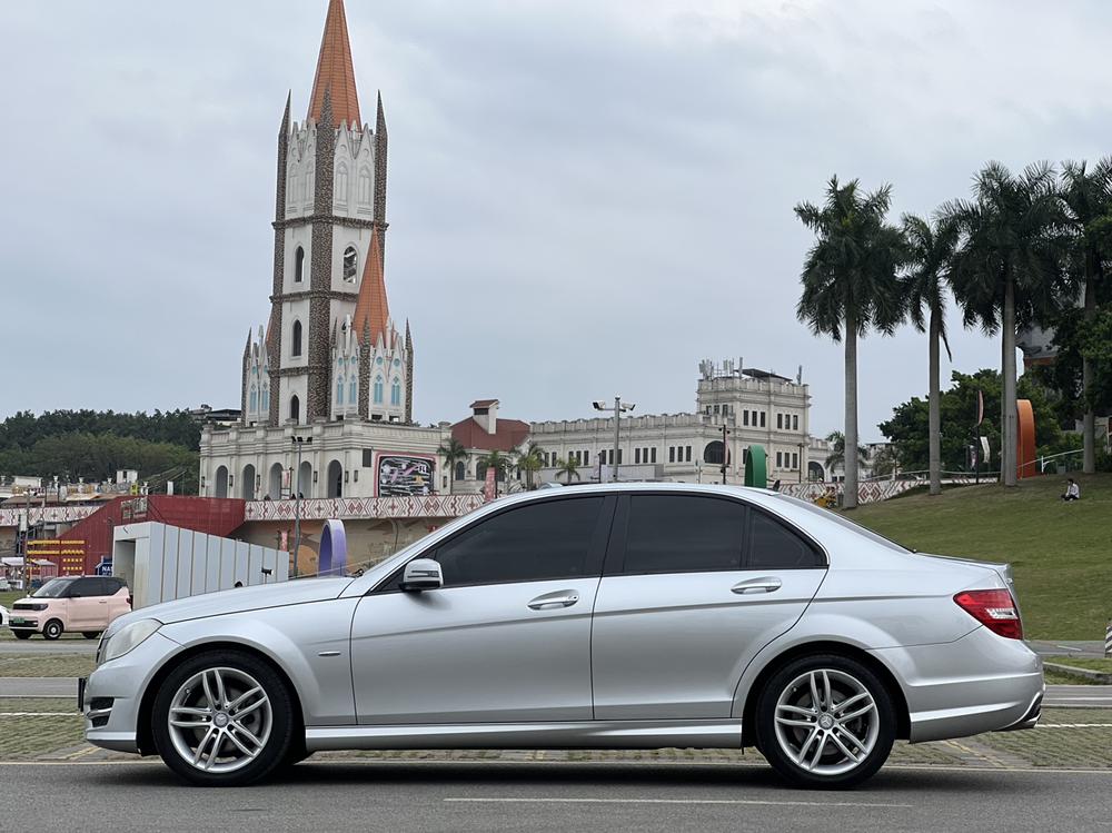 Mercedes-Benz Mercedes-Benz C-Class