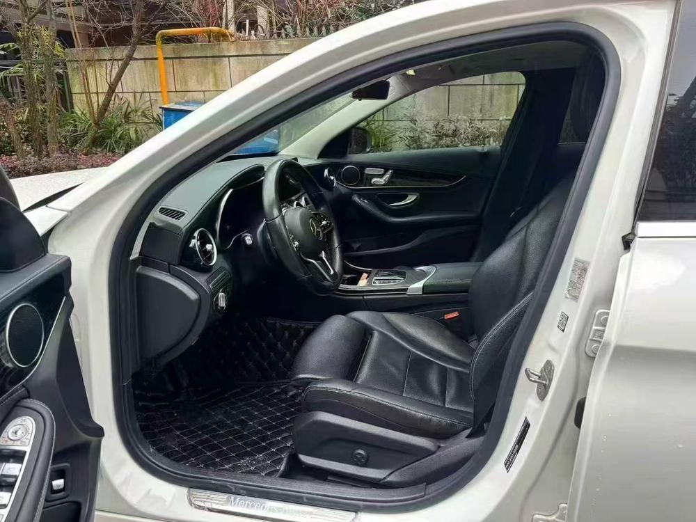 Mercedes-Benz Mercedes-Benz C-Class