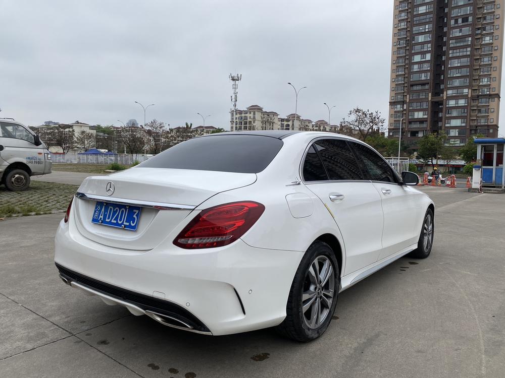 Mercedes-Benz Mercedes-Benz C-Class