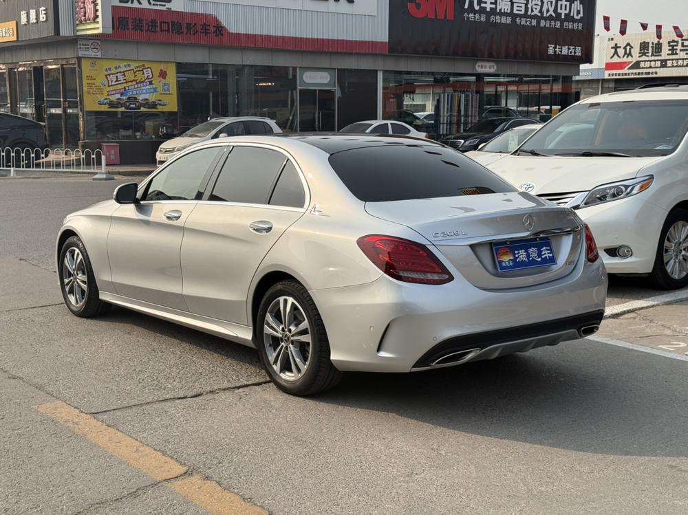 Mercedes-Benz Mercedes-Benz C-Class
