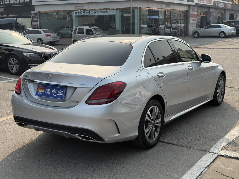 Mercedes-Benz Mercedes-Benz C-Class