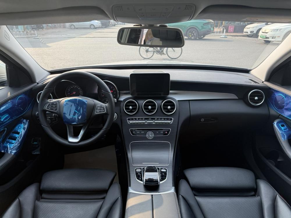 Mercedes-Benz Mercedes-Benz C-Class