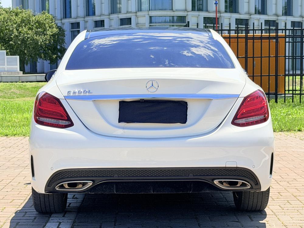 Mercedes-Benz Mercedes-Benz C-Class