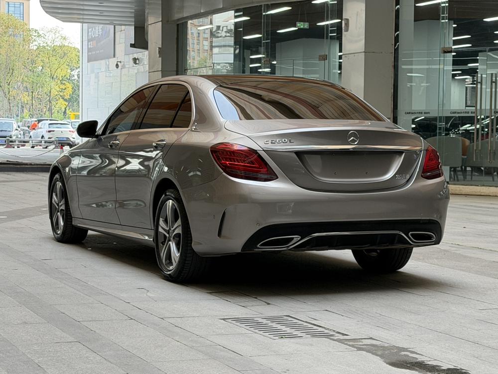 Mercedes-Benz Mercedes-Benz C-Class