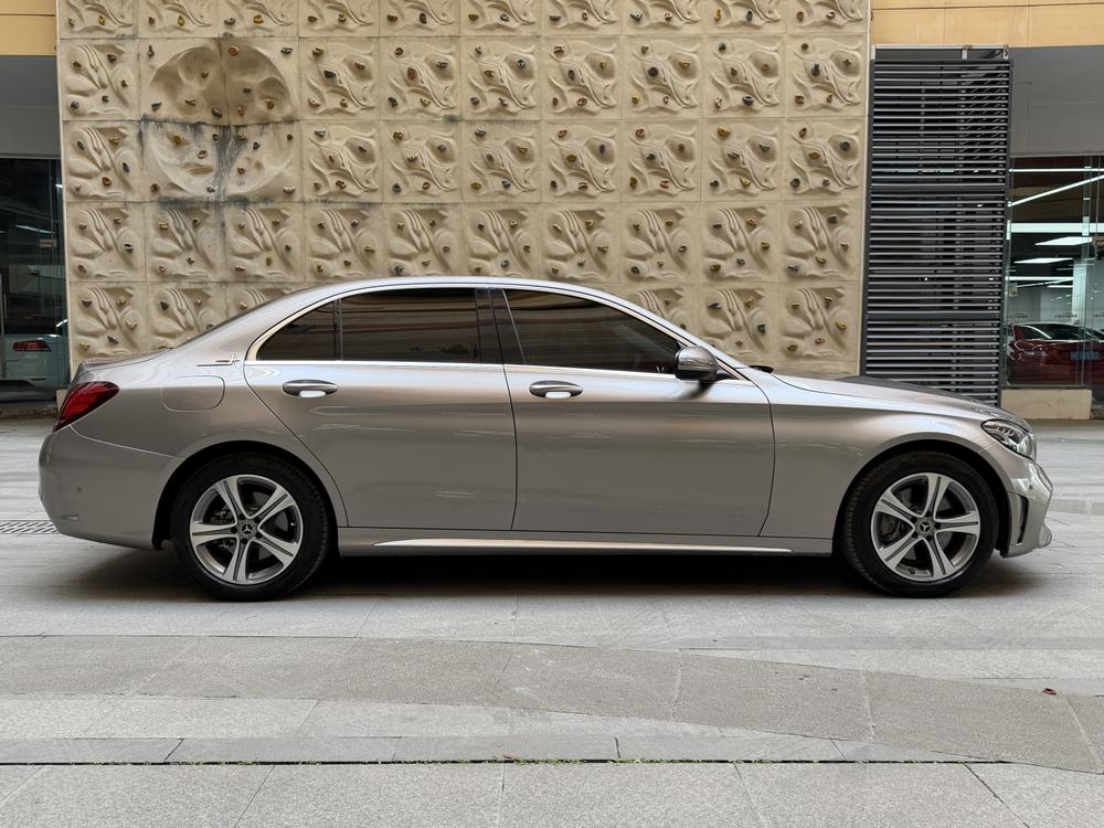 Mercedes-Benz Mercedes-Benz C-Class
