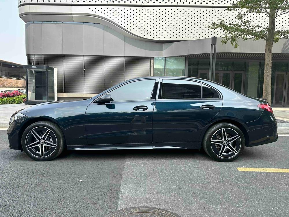 Mercedes-Benz Mercedes-Benz C-Class