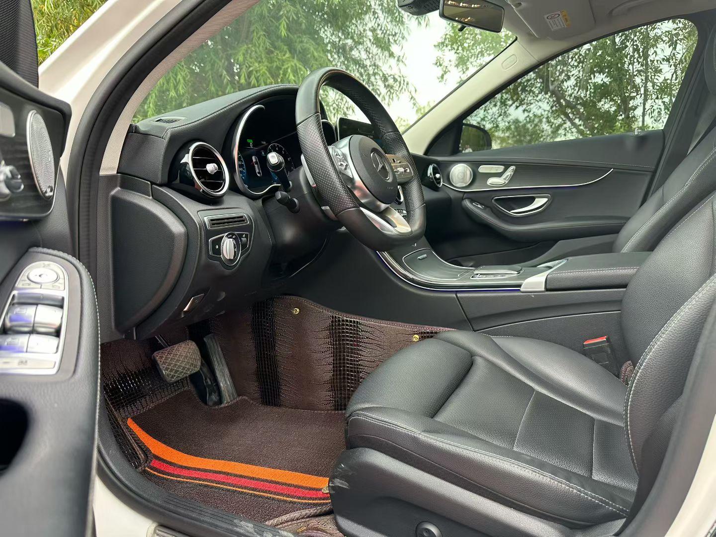 Mercedes-Benz Mercedes-Benz C-Class