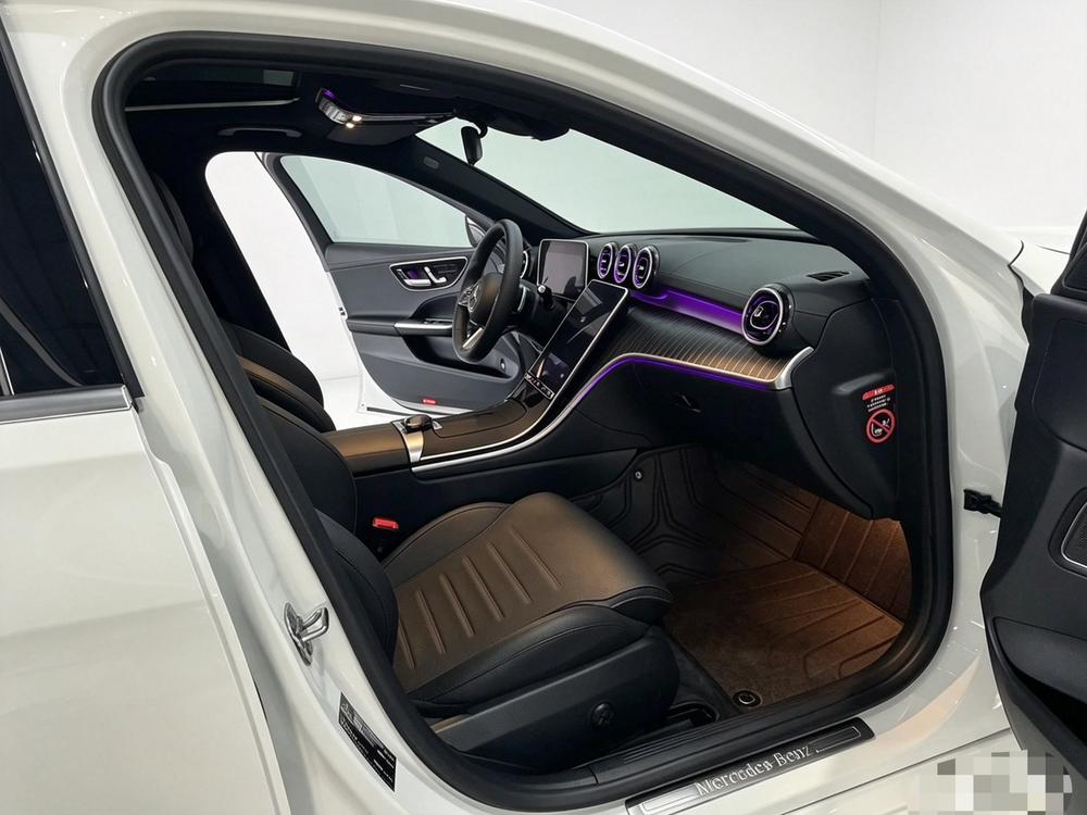 Mercedes-Benz Mercedes-Benz C-Class