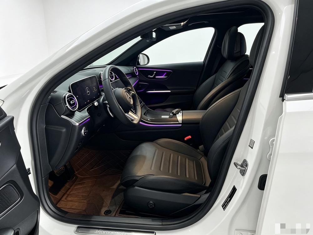 Mercedes-Benz Mercedes-Benz C-Class