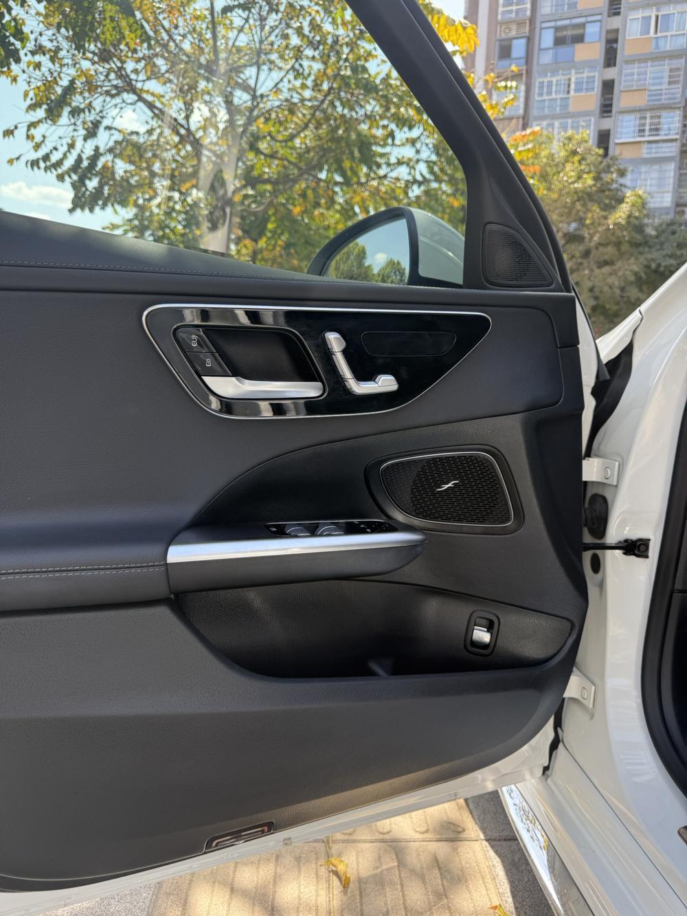 Mercedes-Benz Mercedes-Benz C-Class