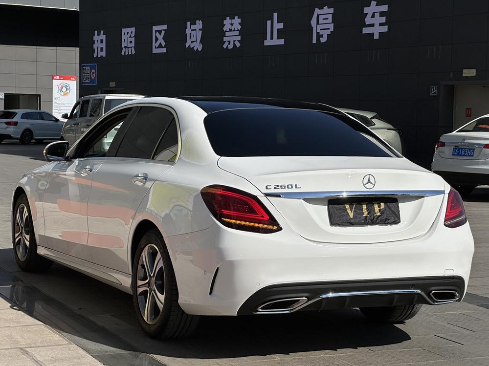 Mercedes-Benz Mercedes-Benz C-Class