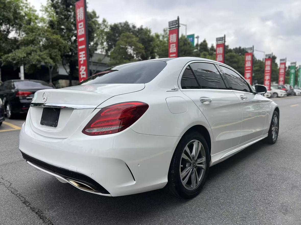 Mercedes-Benz Mercedes-Benz C-Class