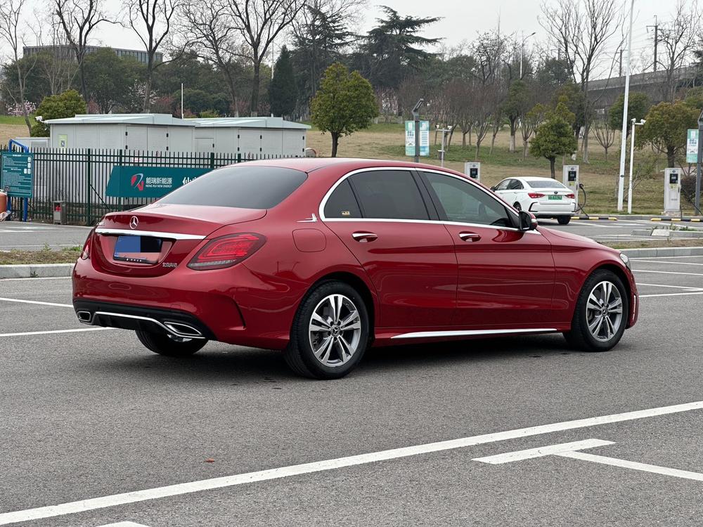 Mercedes-Benz Mercedes-Benz C-Class