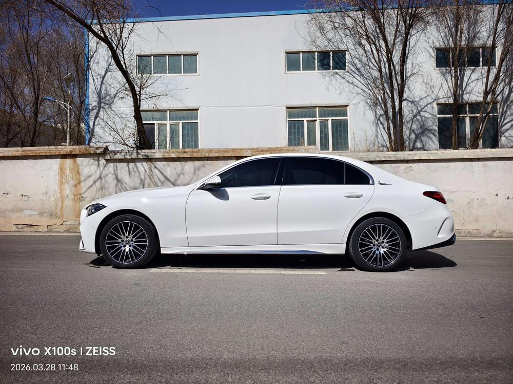 Mercedes-Benz Mercedes-Benz C-Class