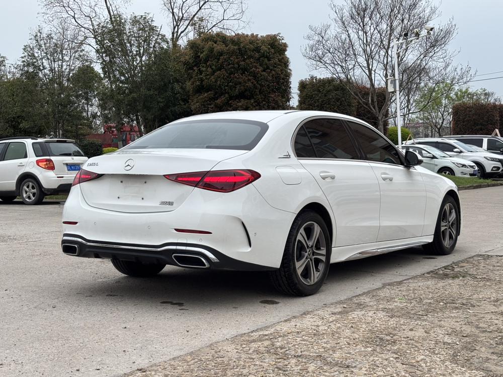 Mercedes-Benz Mercedes-Benz C-Class
