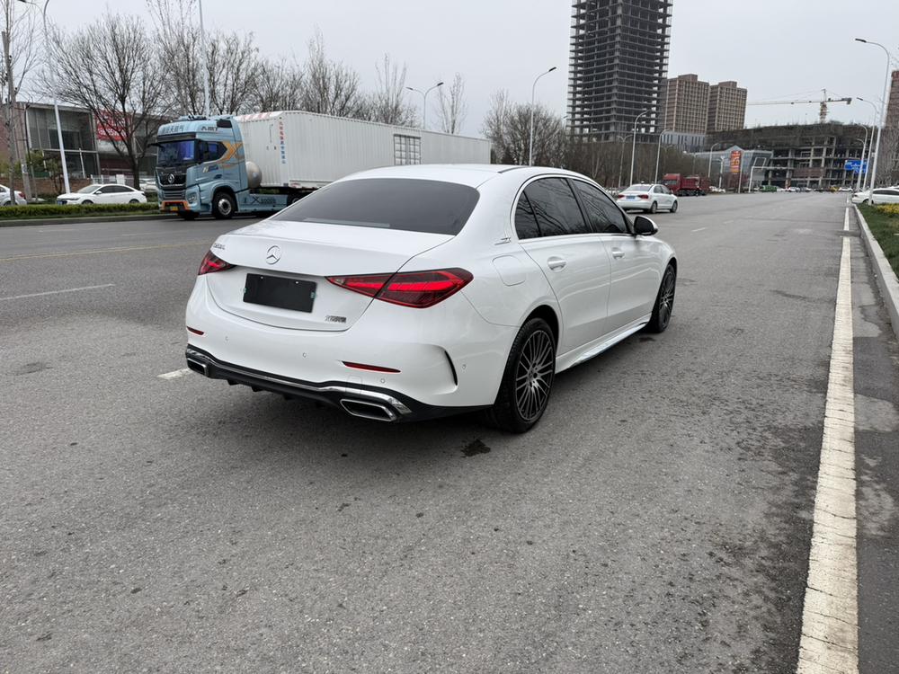 Mercedes-Benz Mercedes-Benz C-Class