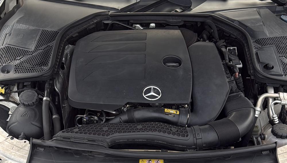 Mercedes-Benz Mercedes-Benz C-Class