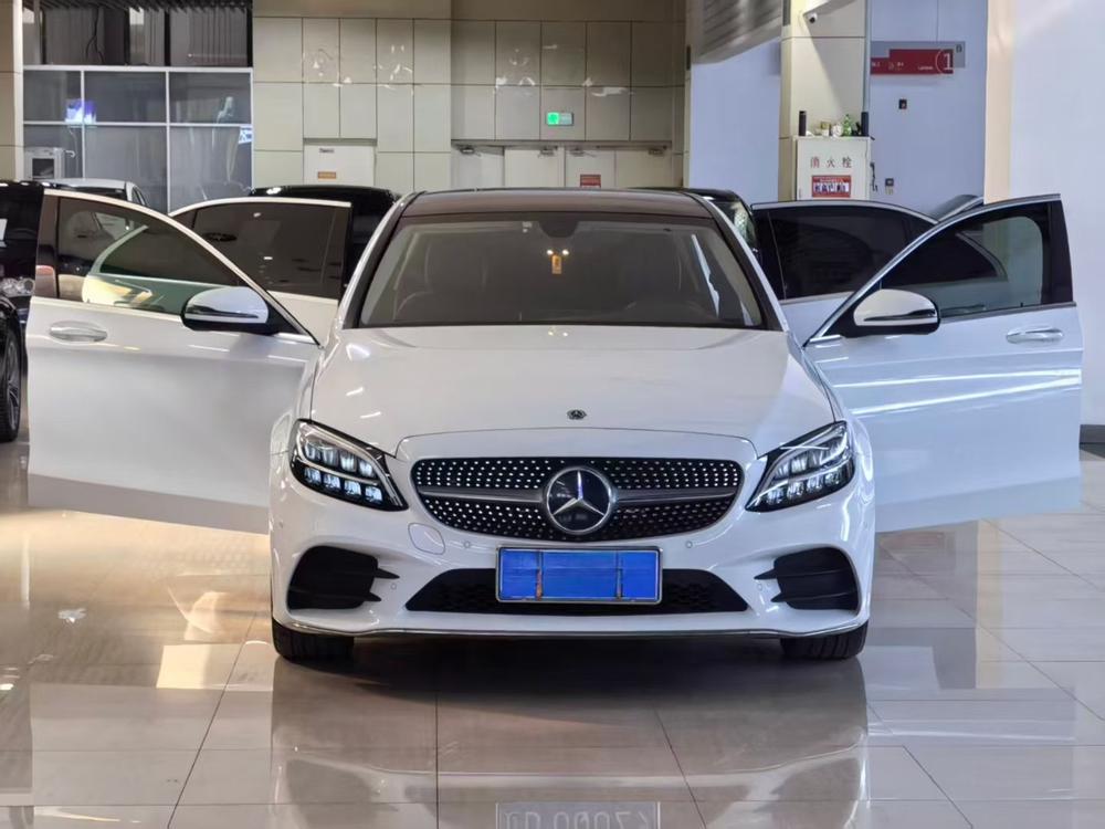 Mercedes-Benz Mercedes-Benz C-Class