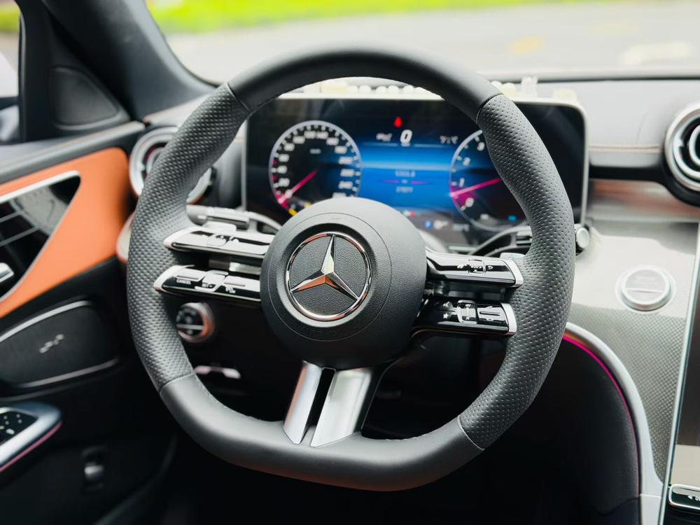 Mercedes-Benz Mercedes-Benz C-Class