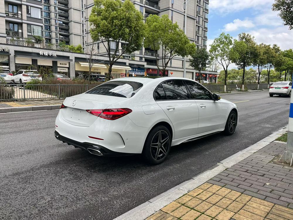 Mercedes-Benz Mercedes-Benz C-Class