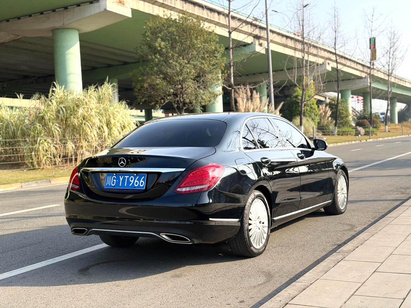 Mercedes-Benz Mercedes-Benz C-Class