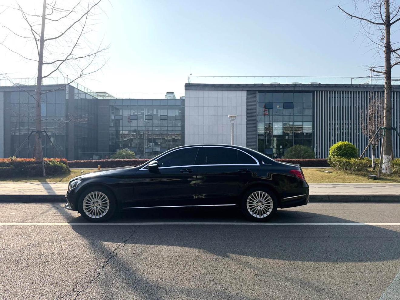 Mercedes-Benz Mercedes-Benz C-Class