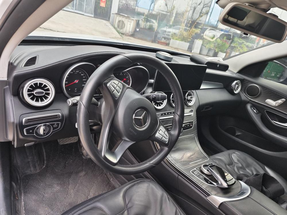 Mercedes-Benz Mercedes-Benz C-Class