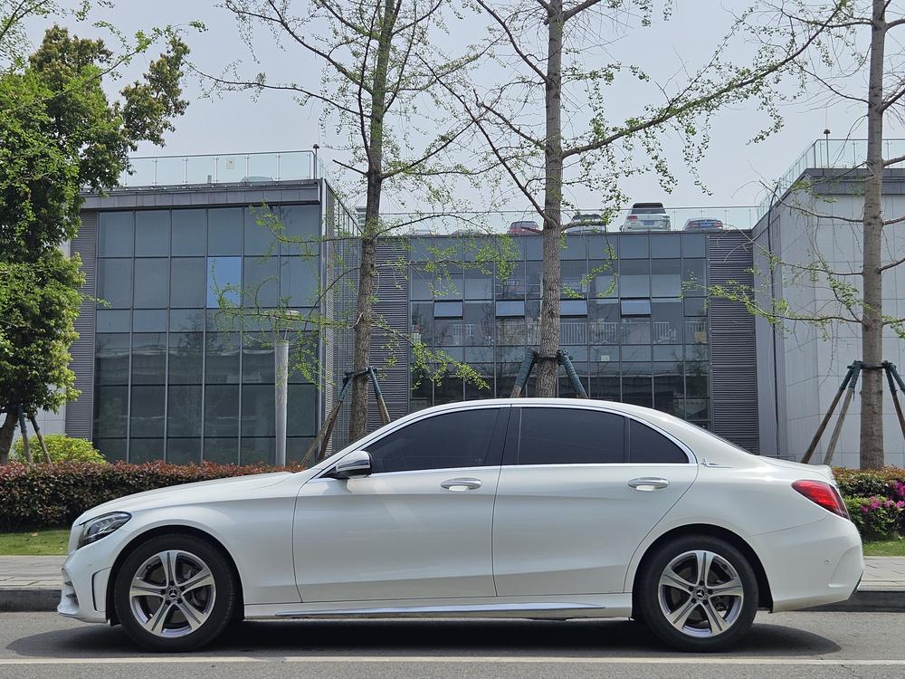 Mercedes-Benz Mercedes-Benz C-Class