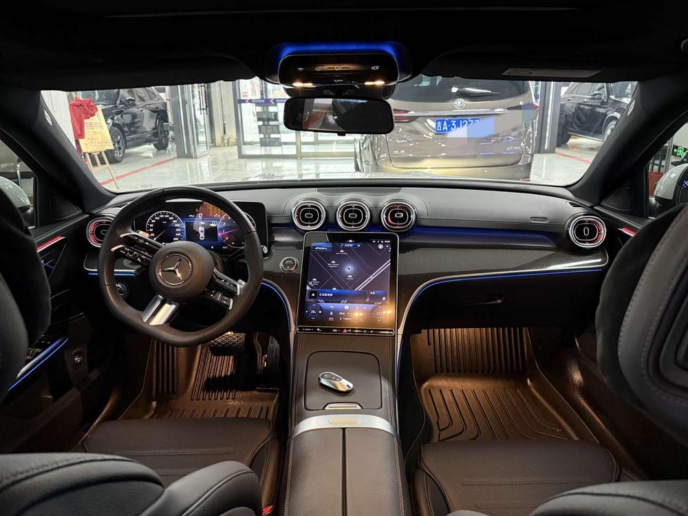 Mercedes-Benz Mercedes-Benz C-Class