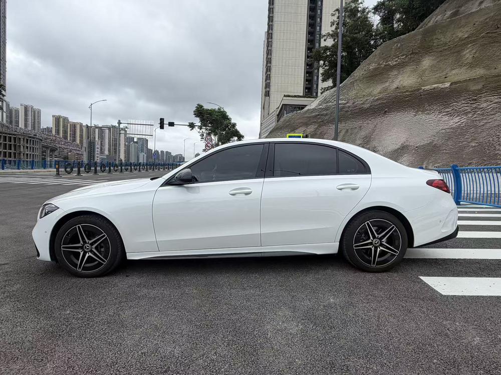 Mercedes-Benz Mercedes-Benz C-Class